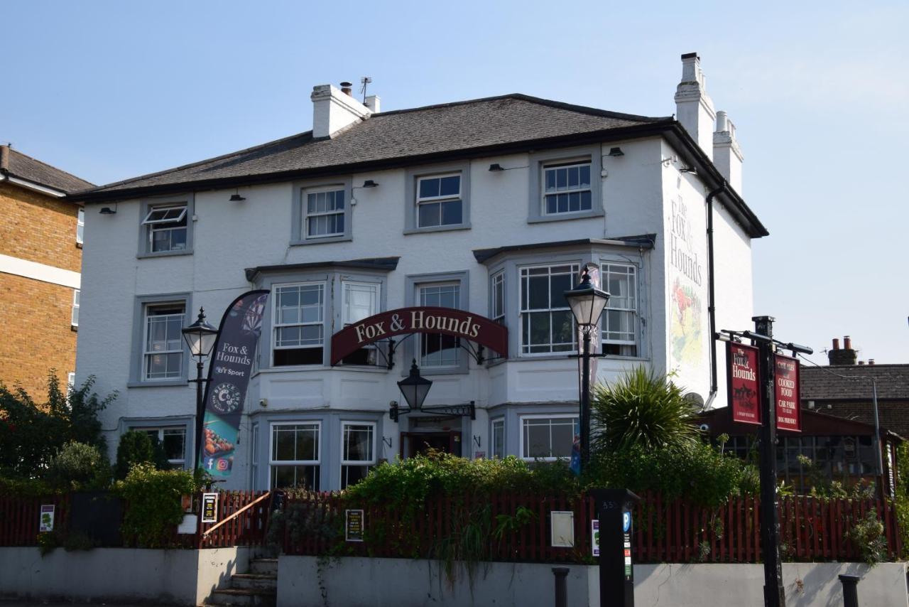 Hotel Fox & Hounds Pub Long Ditton Exterior foto